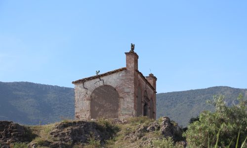 El Calvario, one of Mitla’s heritage sites with ‘muchas historias’ (many histories) Hilary Morgan V. Leathem © 2018