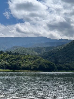 The dam and mountains of Santo Domingo Tomaltepec ©Daniela Sclavo